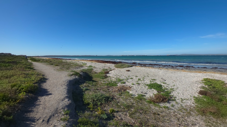 6 Bedroom Property for Sale in Bluewater Bay Western Cape